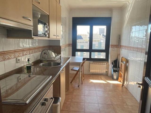 Piso en venta en Oviedo, Centro photo 0