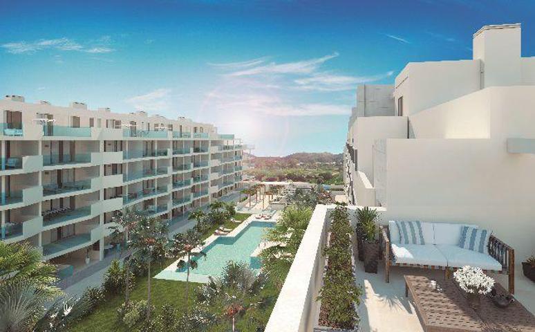 Apartamento en venta en Fuengirola, Urbanizaciones photo 0