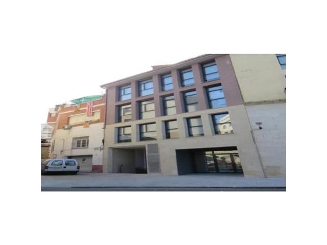 Edificio en venta en Móra d'Ebre photo 0
