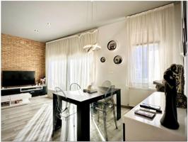 Casas de pueblo en venta en Castelló d'Empúries photo 0