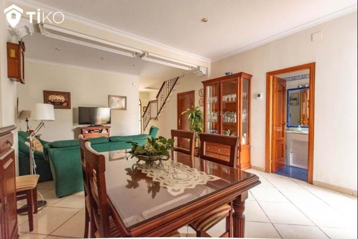 Casa en venta en Camas, Camas photo 0