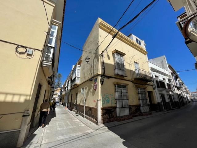 Chalet en venta en Sanlúcar de Barrameda, Centro photo 0