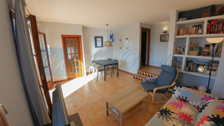 Piso en venta en Sant Feliu de Guíxols, Sant Feliu de Guíxols photo 0