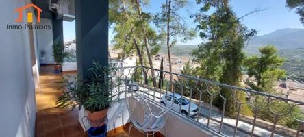 Casa en venta en Quesada, Pueblo - Casco urbano photo 0