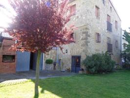 Casa en venta en Baños de Rioja photo 0