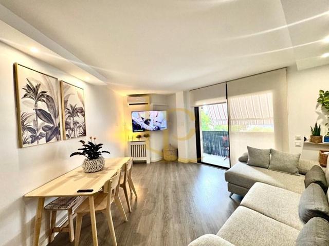 Piso en venta en Rubí photo 0