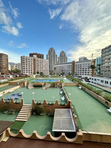 Apartamento en venta en Benidorm, Avenida del Mediterraneo photo 0