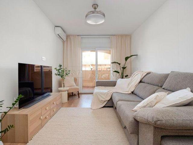 Piso en venta en Torrevieja, Playa de los Locos photo 0