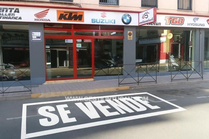 Local comercial en venta en Talavera de la Reina, Puerta de Cuartos photo 0