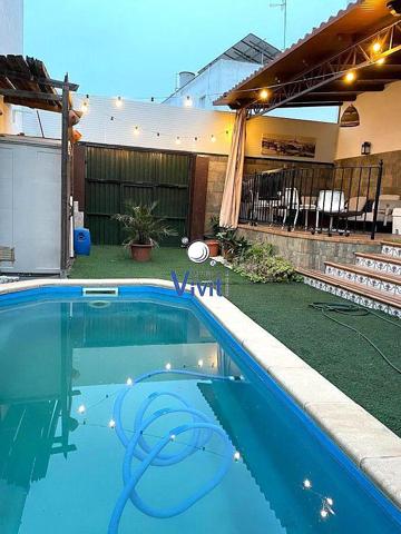 Adosada en venta en Alcalá de Guadaira, La Nocla photo 0