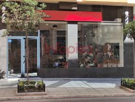 Local comercial en venta en Valdepeñas, Seis de Junio photo 0