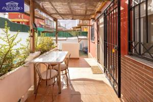 Bungalow en venta en Alhendín, CaÑada de piÑar photo 0