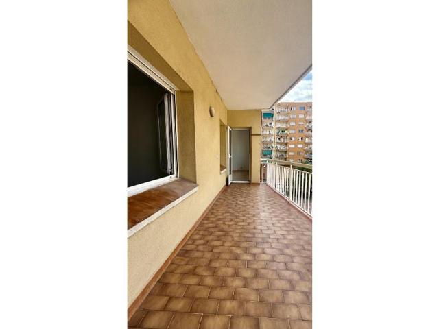 Piso en venta en Badalona, Artigues photo 0