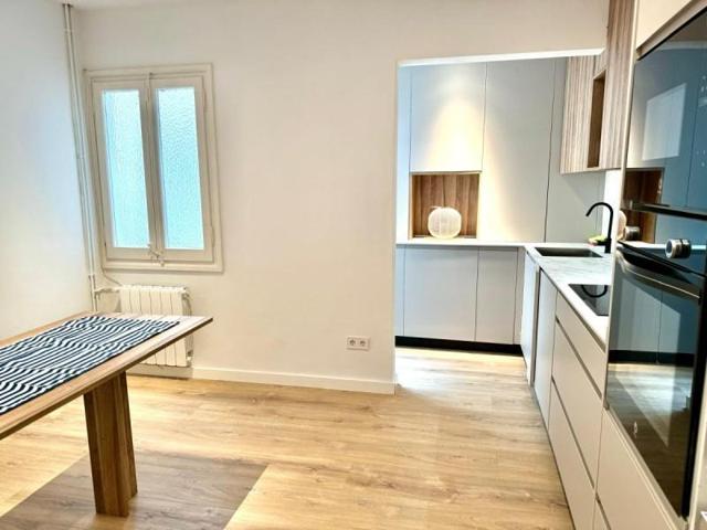 Piso en venta en Palamós, Centre photo 0