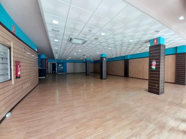 Local comercial en venta en Loja, Avda. Rafael Perez del Alamo photo 0