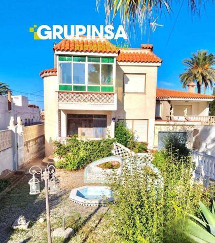 Chalet en venta en Almazora-Almassora, Playa photo 0