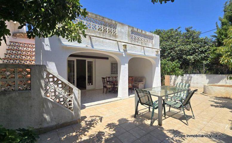 Adosada en venta en Denia, Las Marinas photo 0