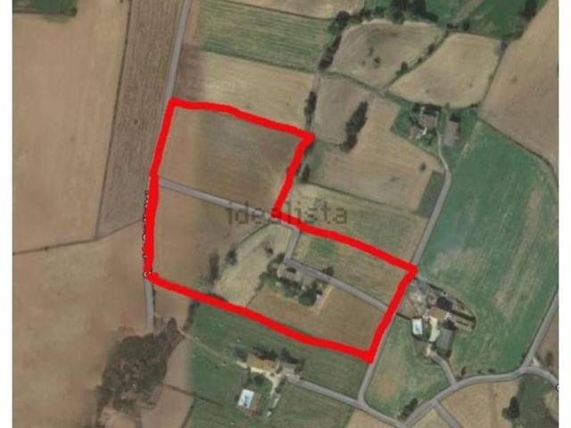 Casa con terreno en venta en Llagostera photo 0