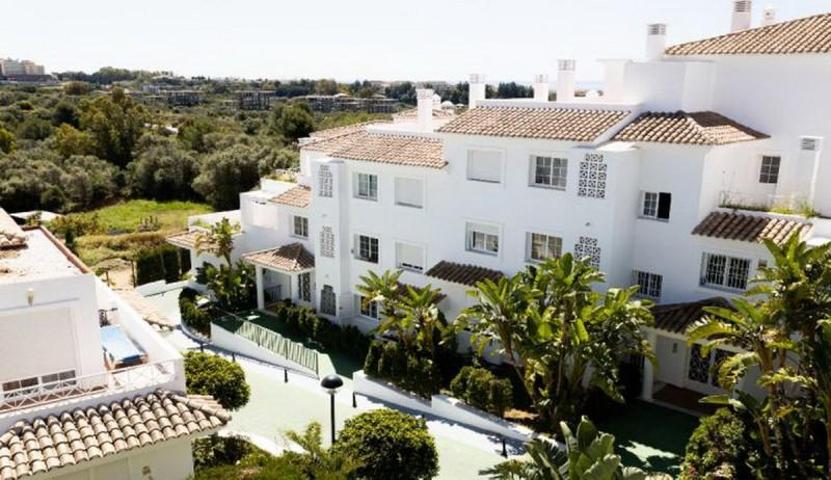 Apartamento en venta en Marbella, Torre real photo 0