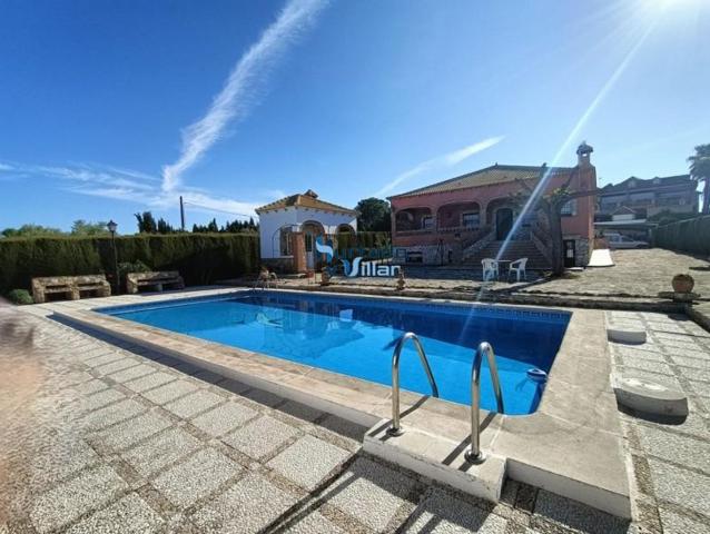 Chalet en venta en Torreperogil, Torreperogil photo 0