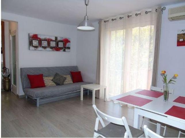 Apartamento en venta en Barcelona photo 0
