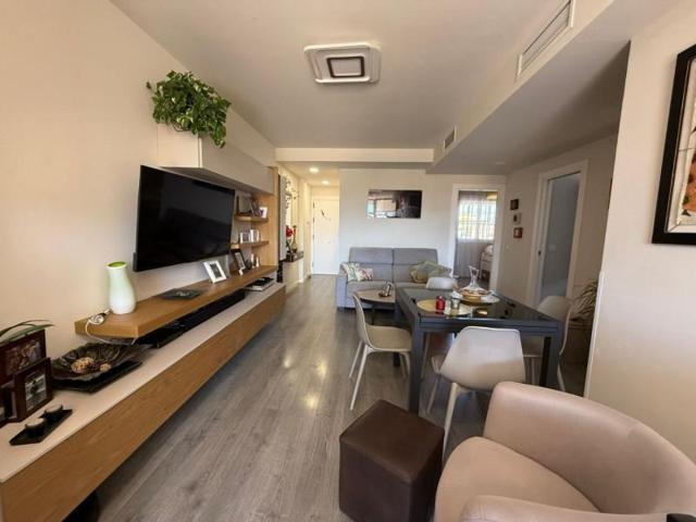 Piso en venta en Vélez-Málaga, Mezquitilla photo 0