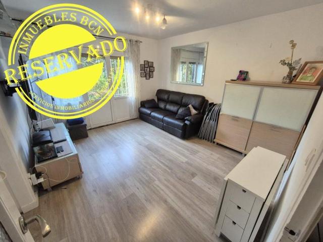 Piso en venta en Barcelona, Horta photo 0