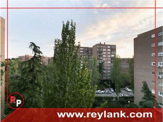 Piso en venta en Coslada photo 0