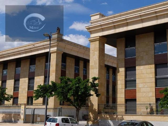 Piso en venta en Salamanca photo 0