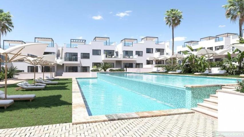 Chalet en venta en Torrevieja, Torrevieja photo 0