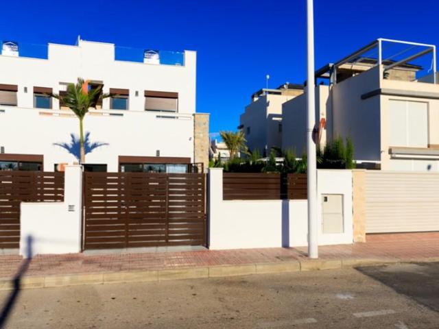 Duplex en venta en Pilar de la Horadada, Pilar de la Horadada photo 0