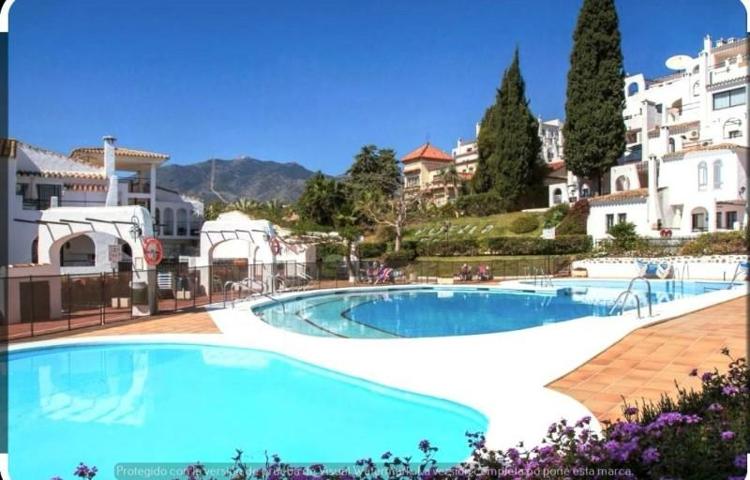 Piso en venta en Benalmádena, Parque de la Paloma photo 0