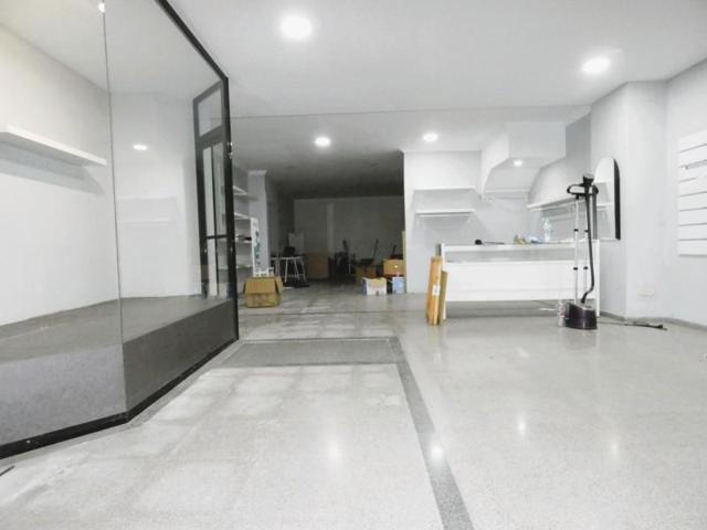 Piso en venta en Valencia, Cabanal photo 0