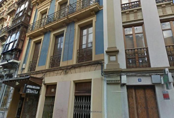 Local comercial en venta en Avilés, Centro photo 0