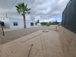 Casa con terreno en venta en Lorca photo 0