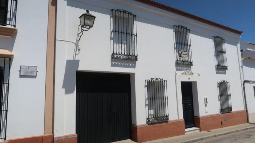 Casa en venta en Moguer, Moguer photo 0