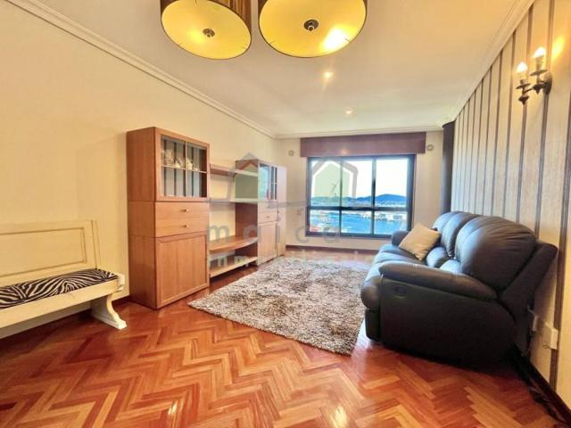 Piso en venta en Vigo, T. Alonso photo 0
