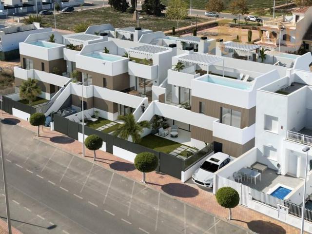 Apartamento en venta en San Pedro del Pinatar photo 0
