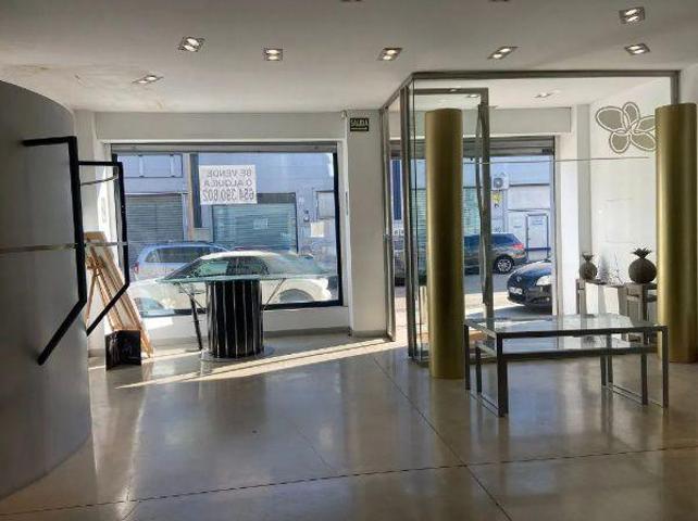 Nave industrial en venta en Sevilla, Polig. Industriales - El Pino photo 0