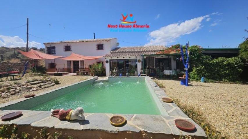 Casa con terreno en venta en Cúllar, El Margen photo 0