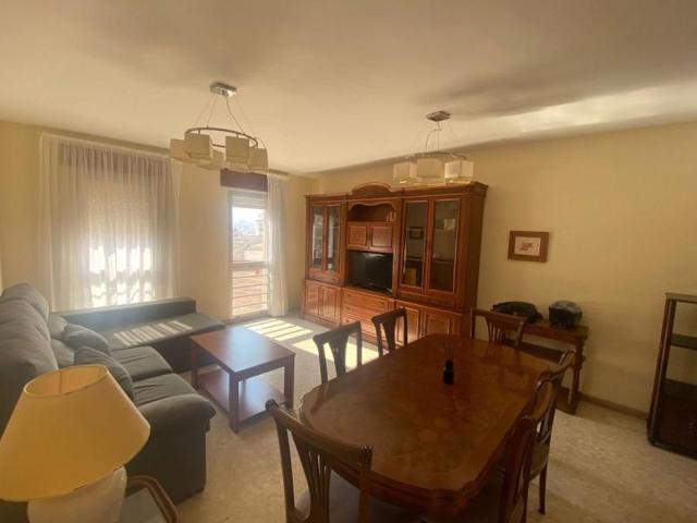 Piso en venta en Ceuta, Plaza De Los Reyes photo 0