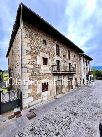 Casa en venta en Artziniega, Artziniega photo 0