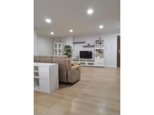 Piso en venta en Móstoles photo 0