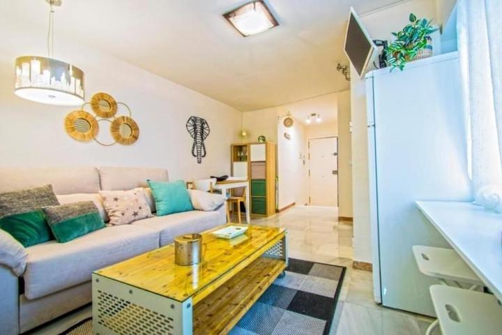 Piso en venta en Sevilla photo 0