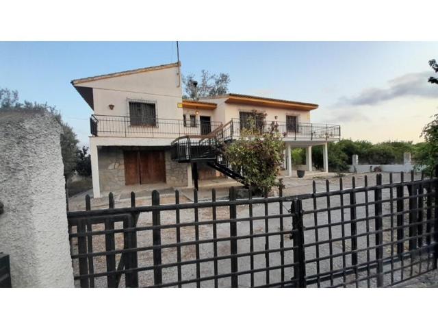 Casa con terreno en venta en Benejuzar photo 0