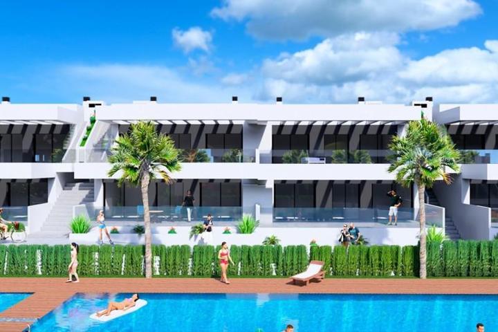 Aticos en venta en Algorfa, La Finca Golf Resort photo 0