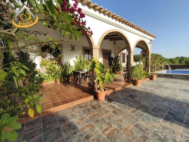 Chalet en venta en Cartaya, Cartaya photo 0