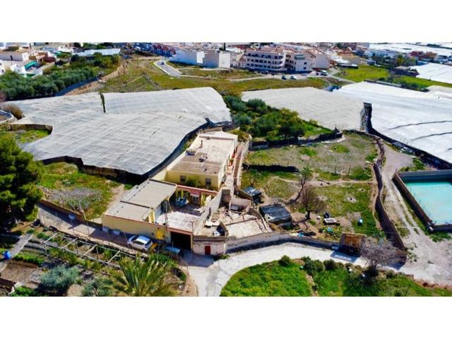 Casa en venta en Dalías photo 0