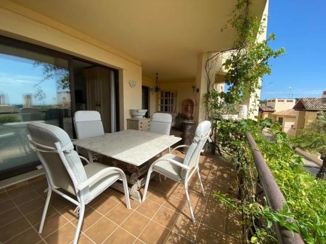 Apartamento en venta en Benahavís, Los Arqueros photo 0