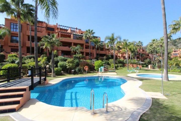 Apartamento en venta en Marbella, El Vicario photo 0